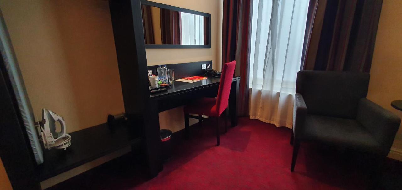 Hotel The John Francis Basset Wetherspoon Camborne Zewnętrze zdjęcie