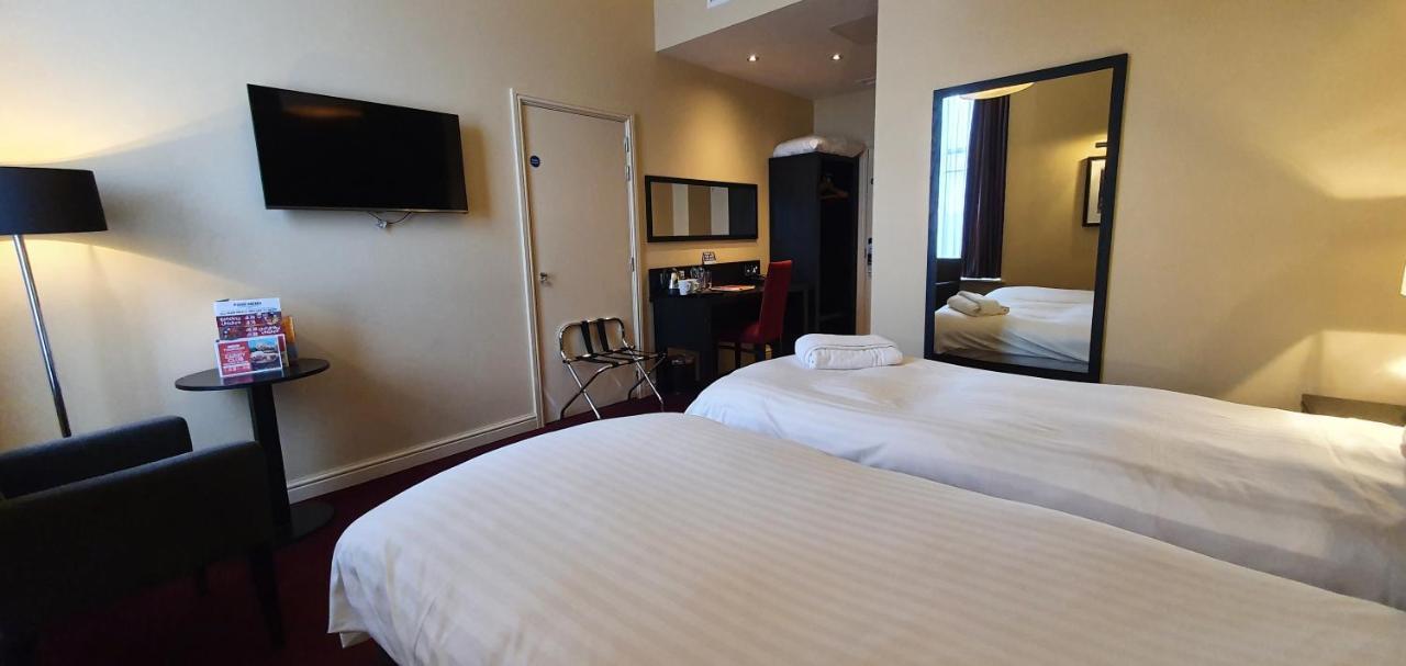 Hotel The John Francis Basset Wetherspoon Camborne Zewnętrze zdjęcie